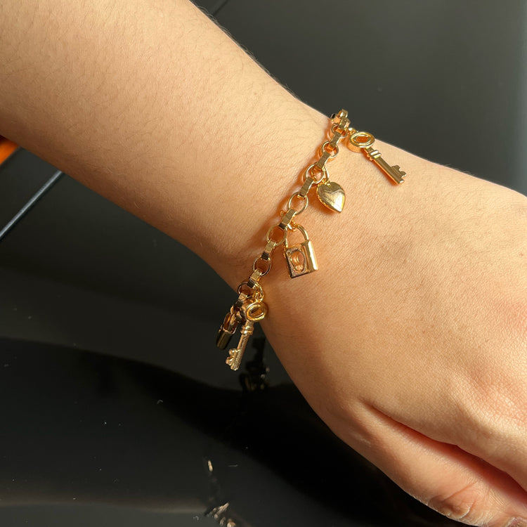Bangles & Bracelets