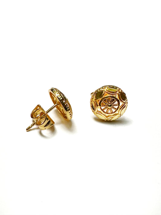 Filigree Dome Stud Earrings