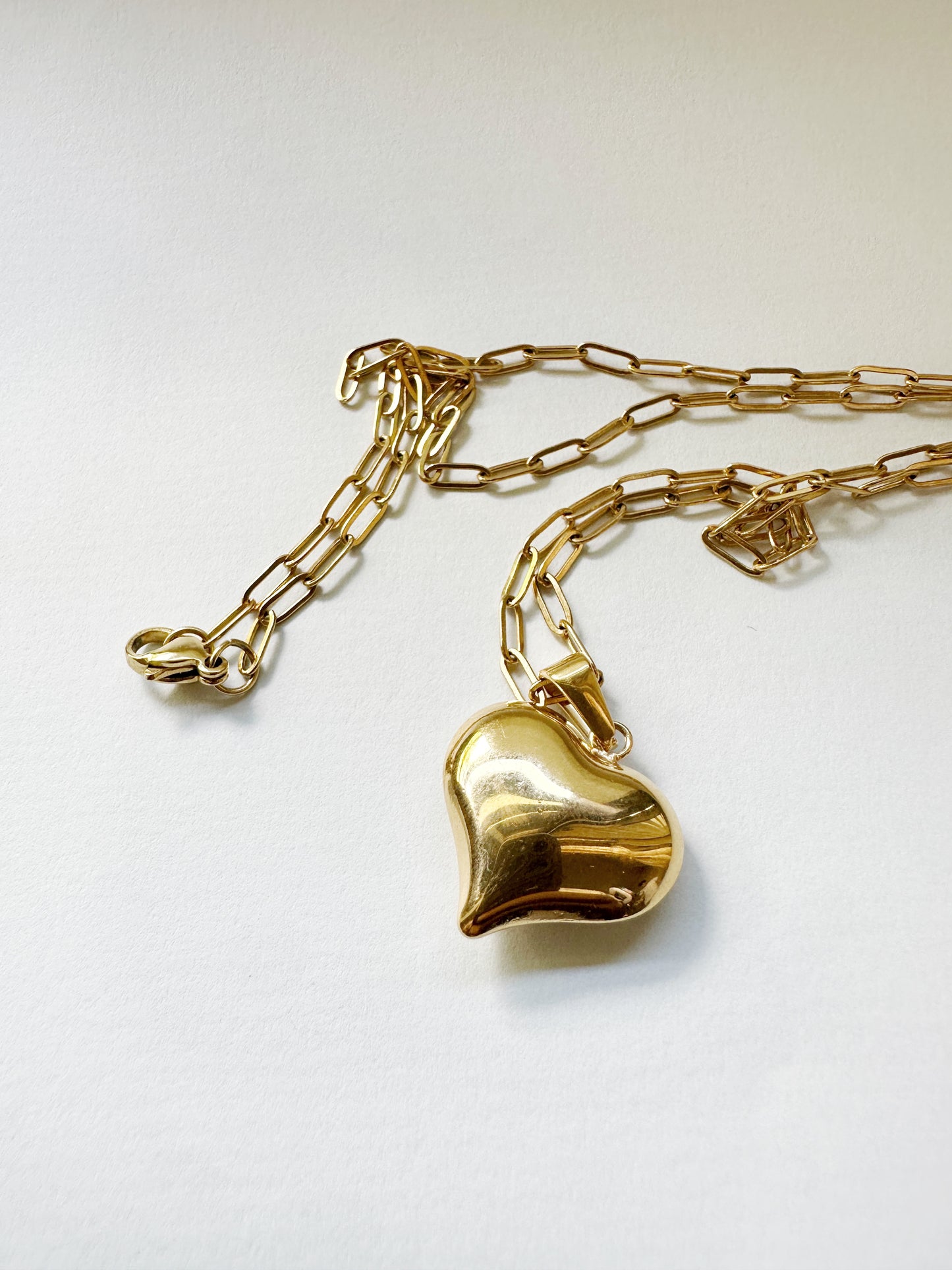 24-Inches Gold Heart Pendant Paper Clip Chain Necklace in Stainless Steel