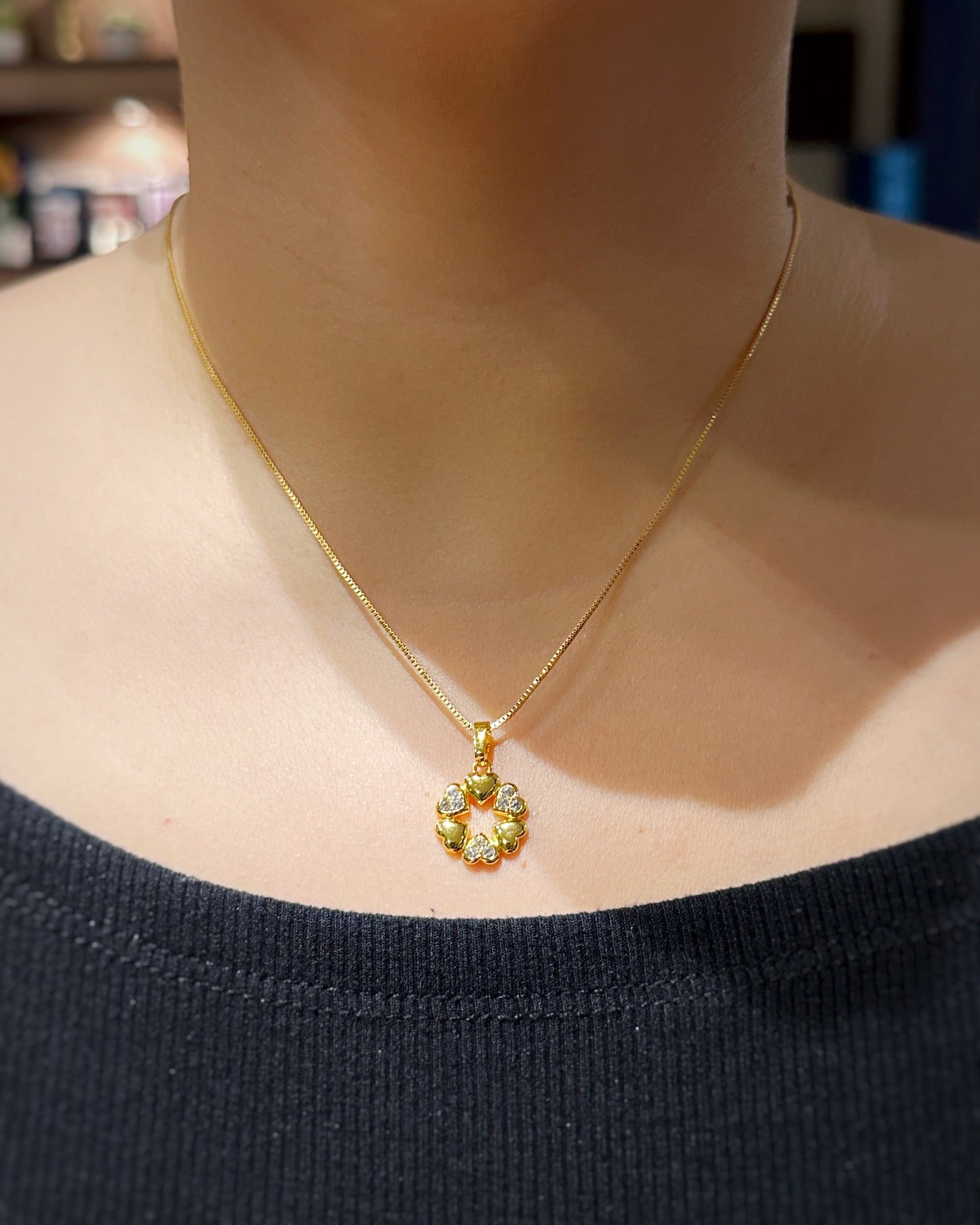 Wreath Heart Zirconia Pendant Necklace & Stud Earrings Set