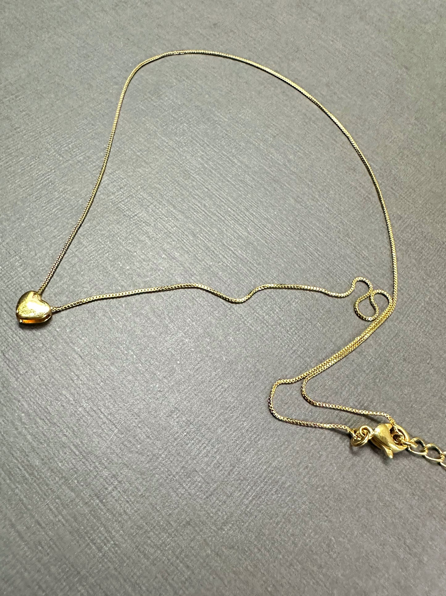 Solid Mini Heart Necklace in Gold Tone