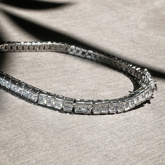 Elegant Princess Cut Double-Clasp Tennis Bracelet