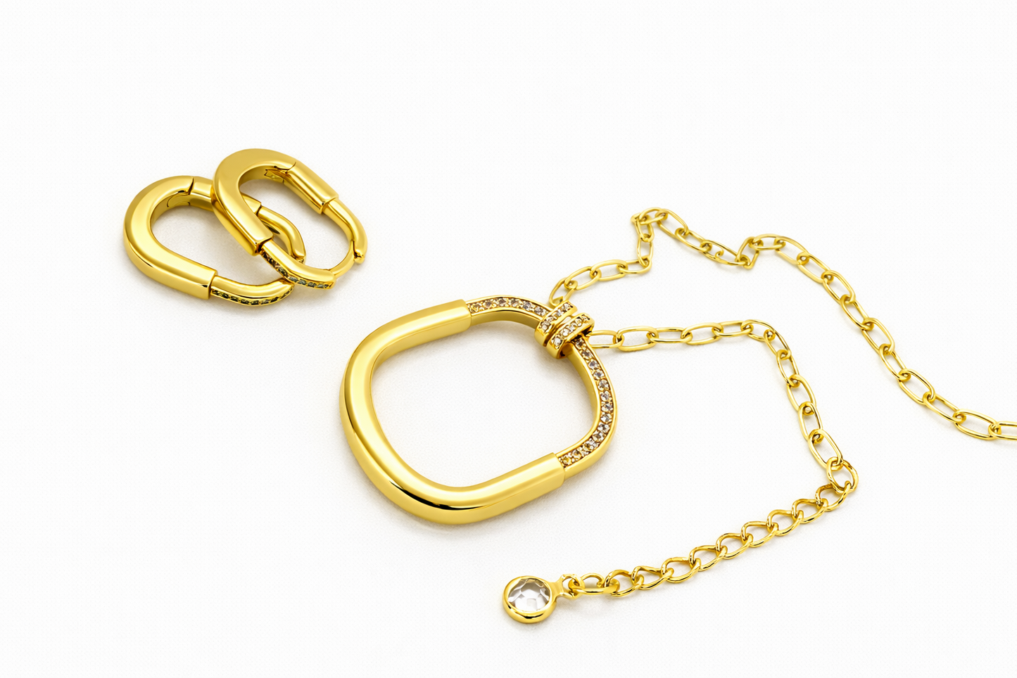 Chunky Oval Link Necklace Set with Zirconia Pendant and Huggie Earrings in Gold Tone