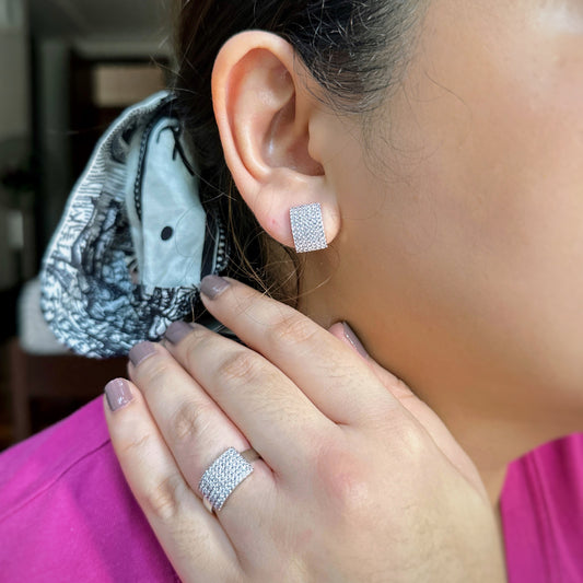 Boxy Illusion Set in Whitegold Tone