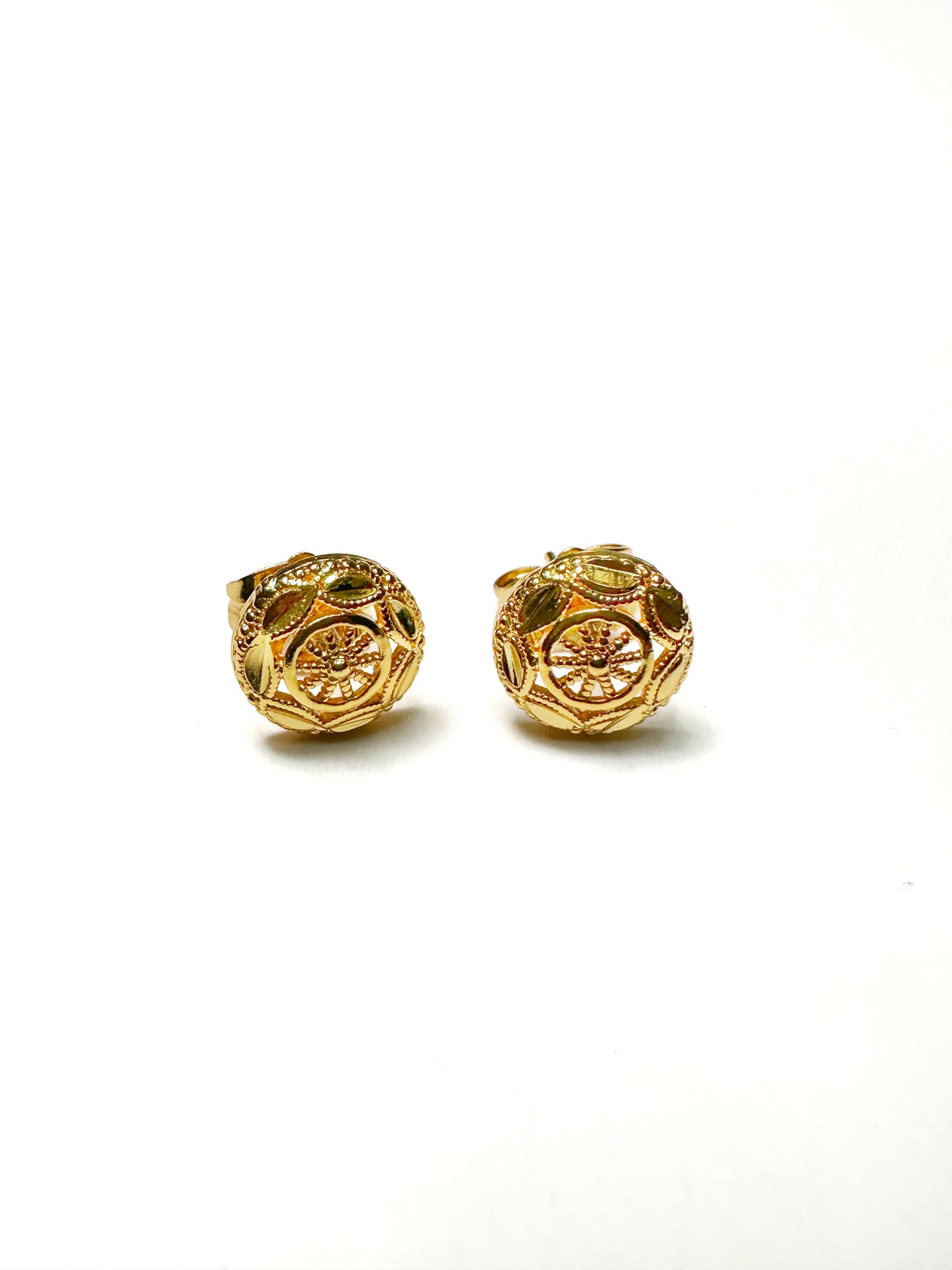 Filigree Dome Stud Earrings