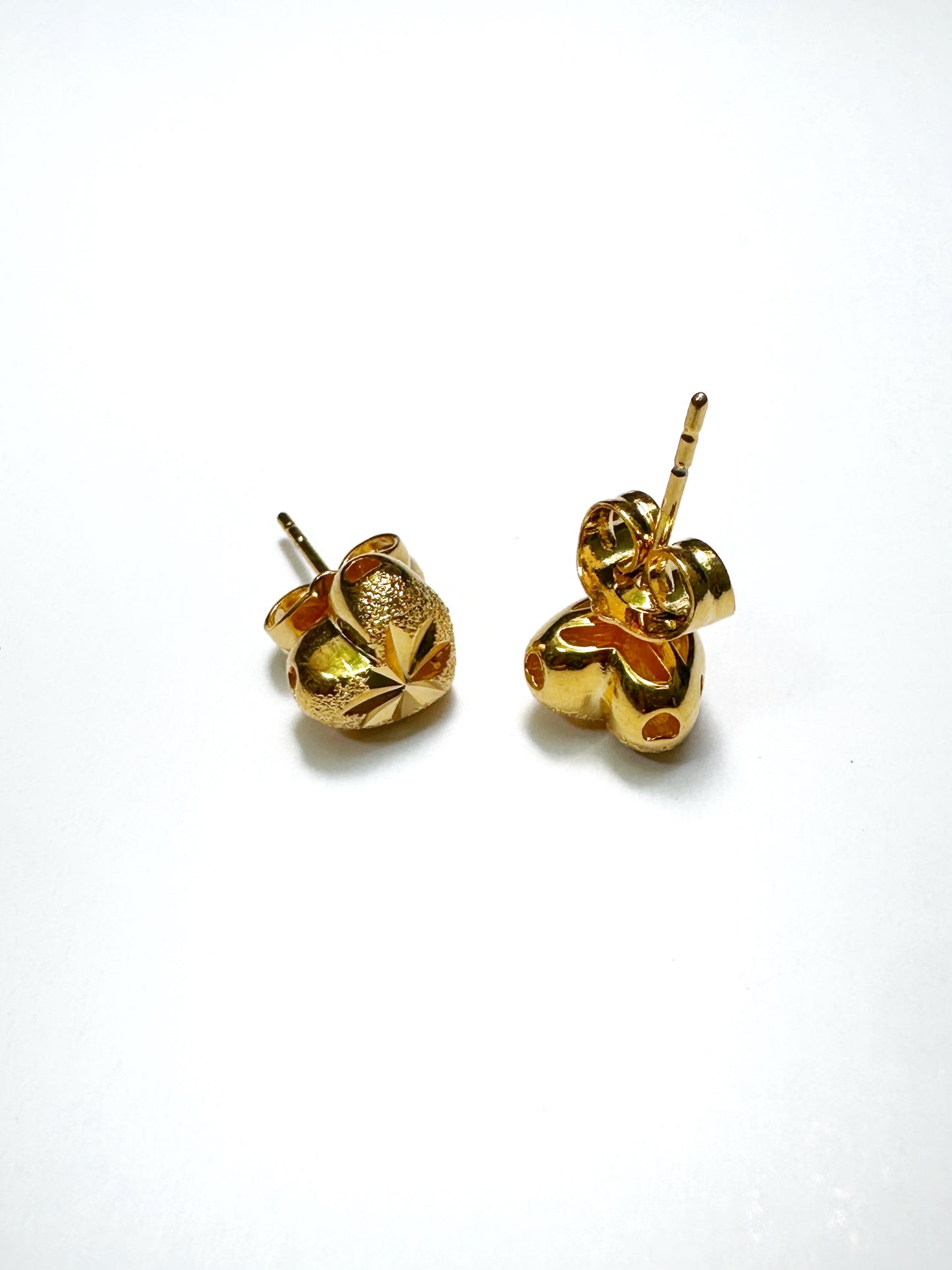 Petite Heartburst Stud Earrings in 18K Gold-Plated Stainless Steel
