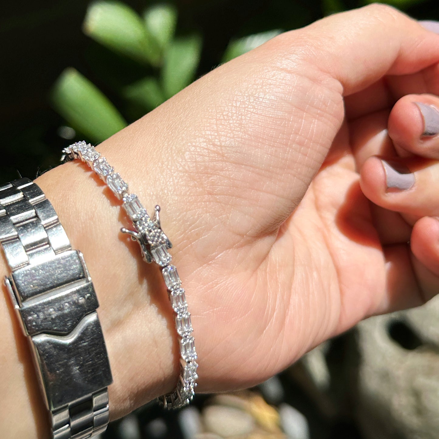 Emerald-Glow Tennis Bracelet