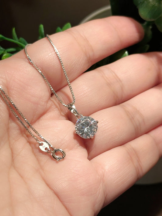 Classic Solitaire Zirconia Pendant Necklace – 14K White Gold Dipped
