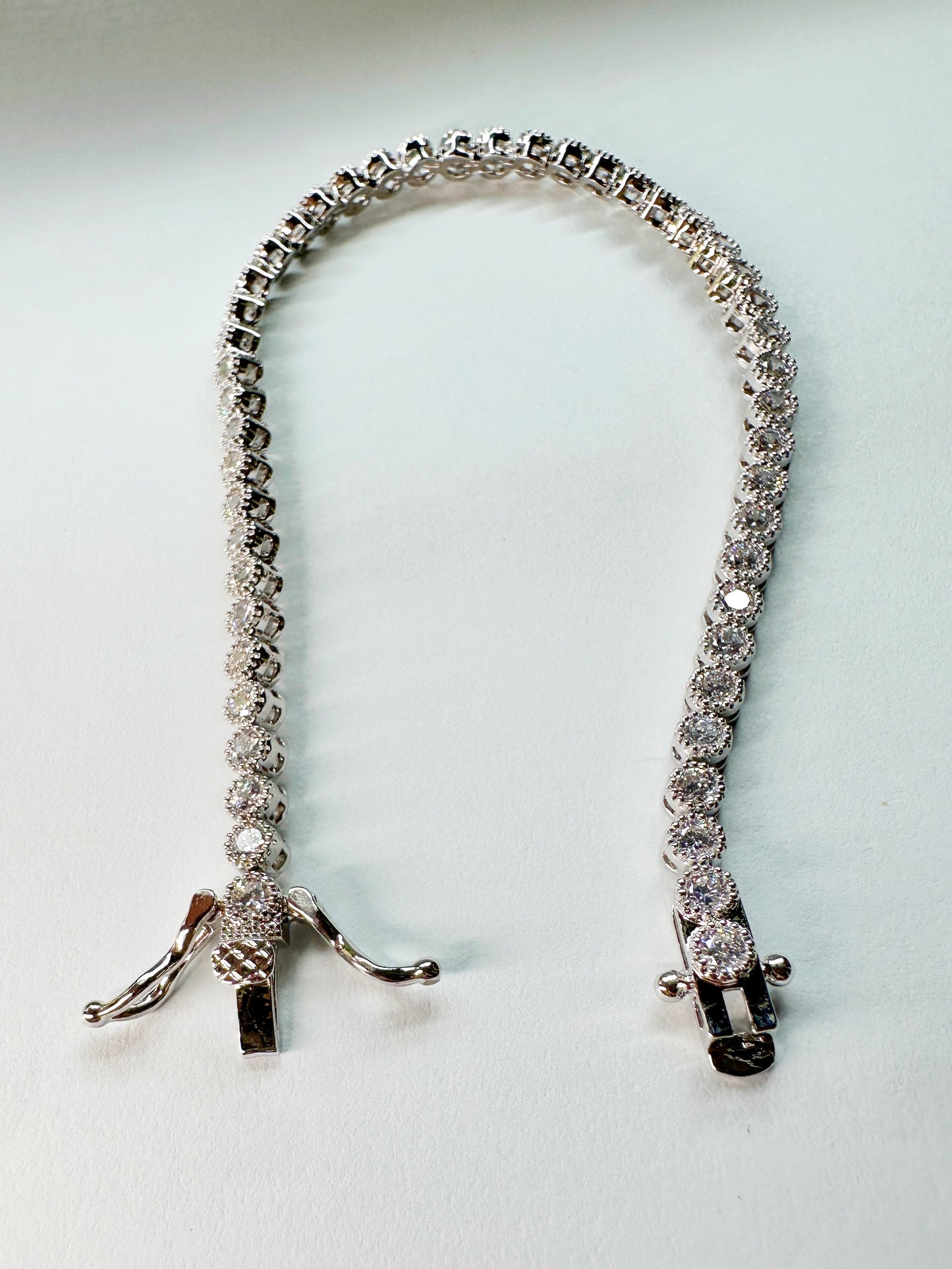 Luna Round-Cut Tennis Bracelet