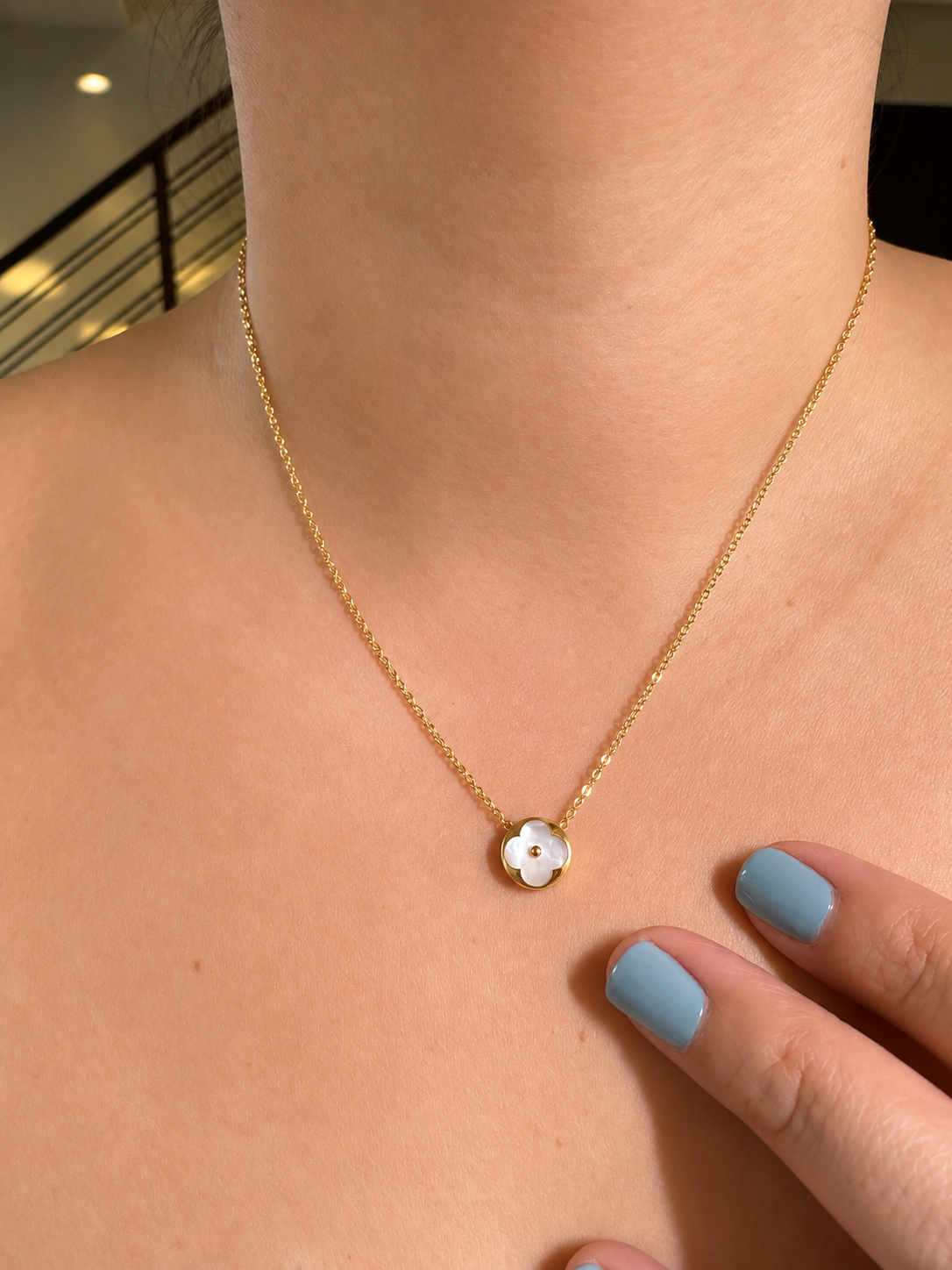 Petite Mother of Pearl Clover Floral Pendant Chain Necklace in Stainless Steel