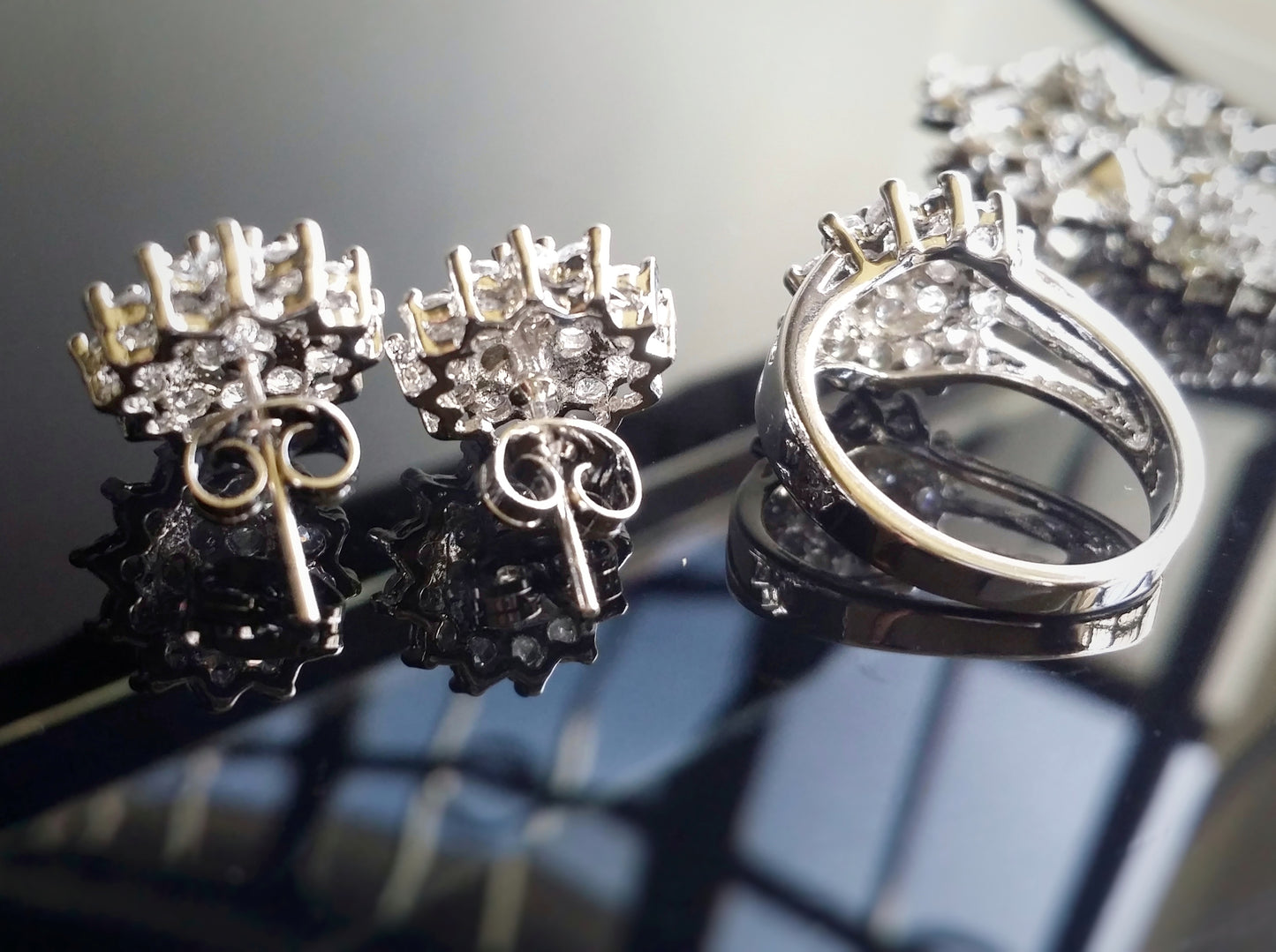 Glacier Cut Jewelry Set