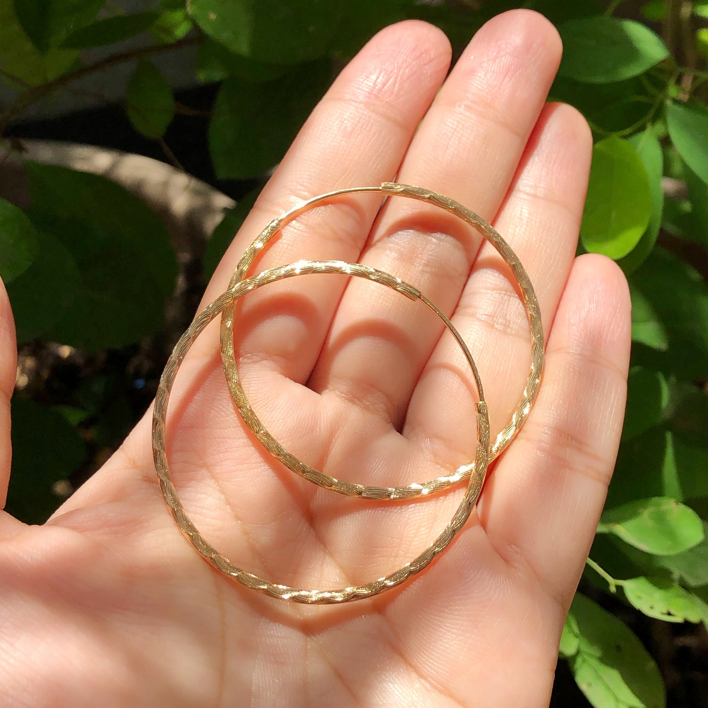 Rice Pattern Thin Oversized Hoop Earrings