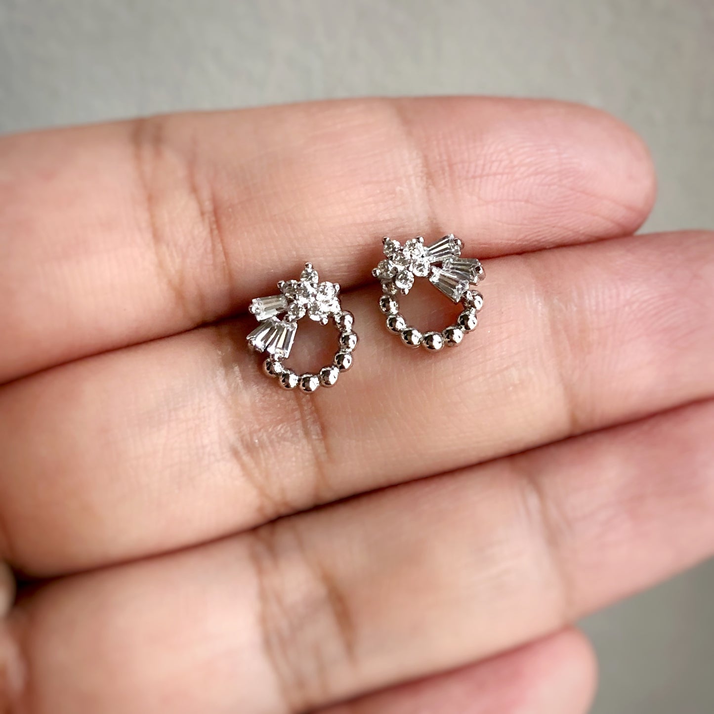 Beaded Open Circle in Whitegold Tone