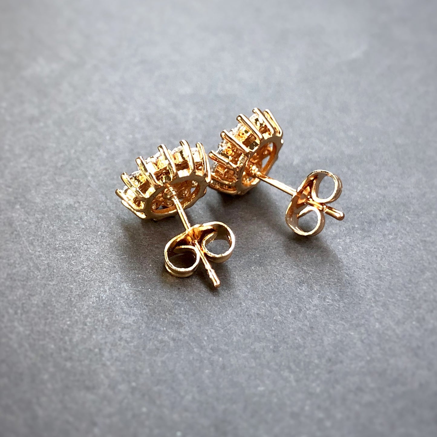 Rosy Studs in 10mm