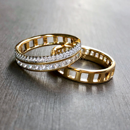 Dual Setting Chunky Hoop Earrings