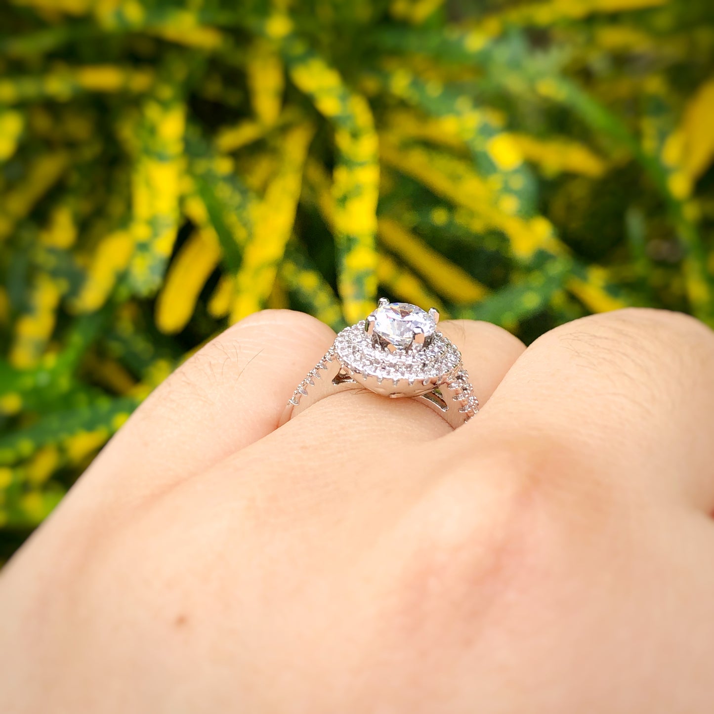 Double Halo Classic Round Cut Ring