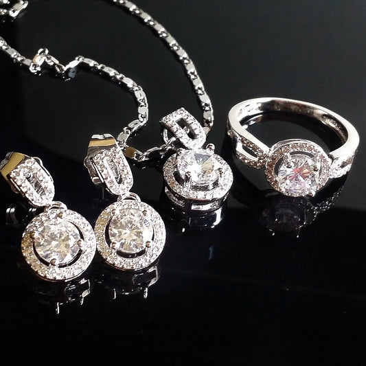 The Classic Dainty Set