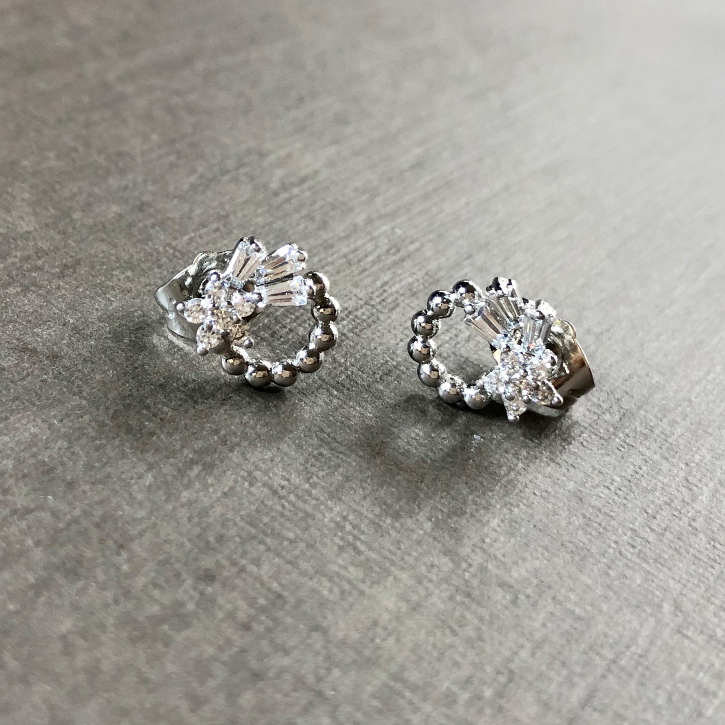 Beaded Open Circle in Whitegold Tone