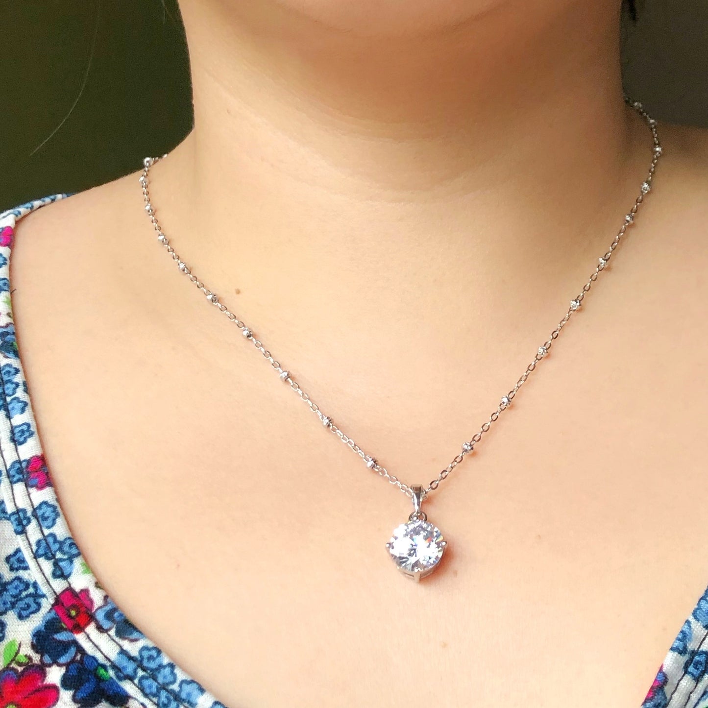 Classic Round Cut Stone Necklace