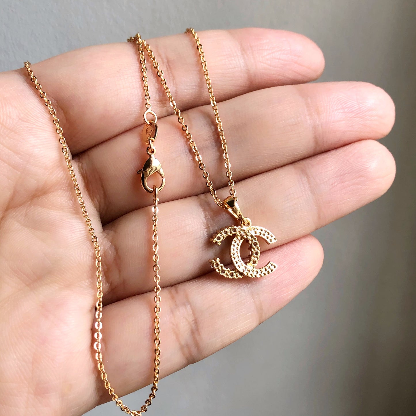Half-Studded Iconic C Necklace In Gold Tone