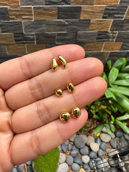 Asymmetric Sculptural Bean Stud Earrings in 18K Gold Coating