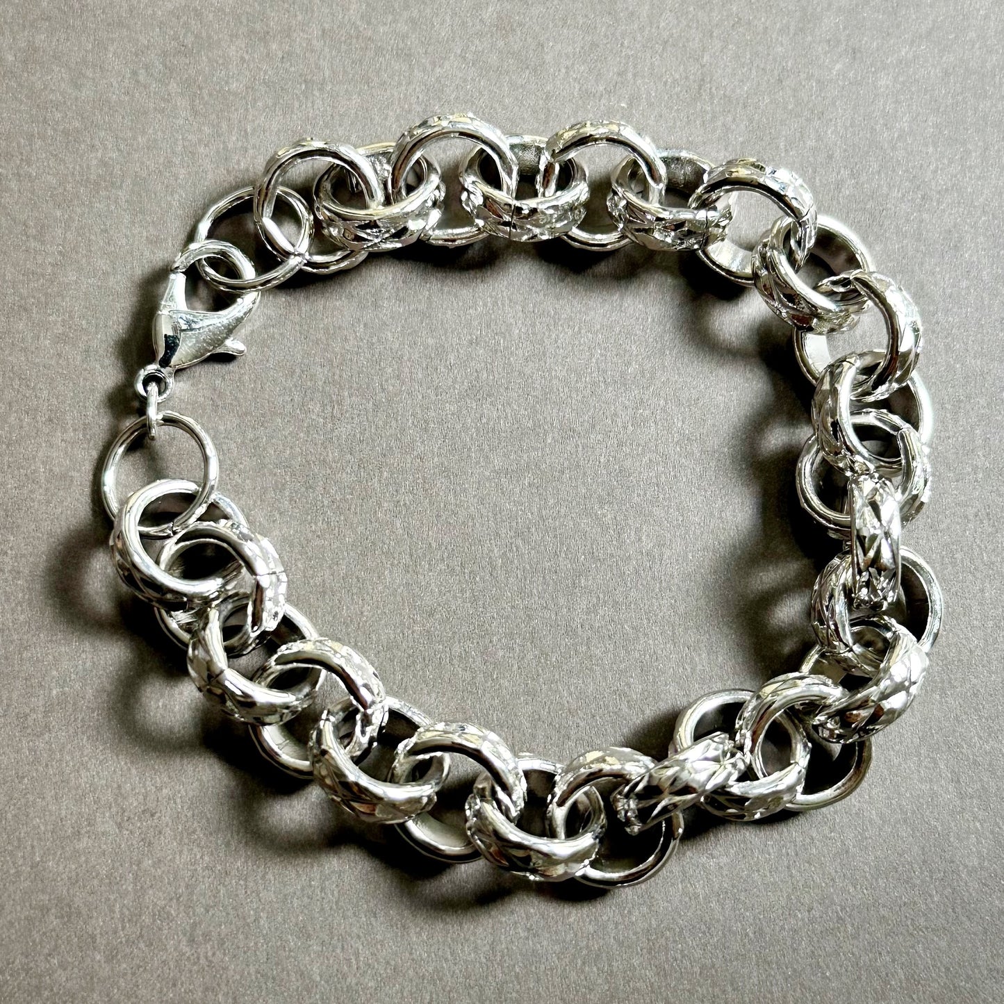 BOLD LINK CHAIN BRACELET