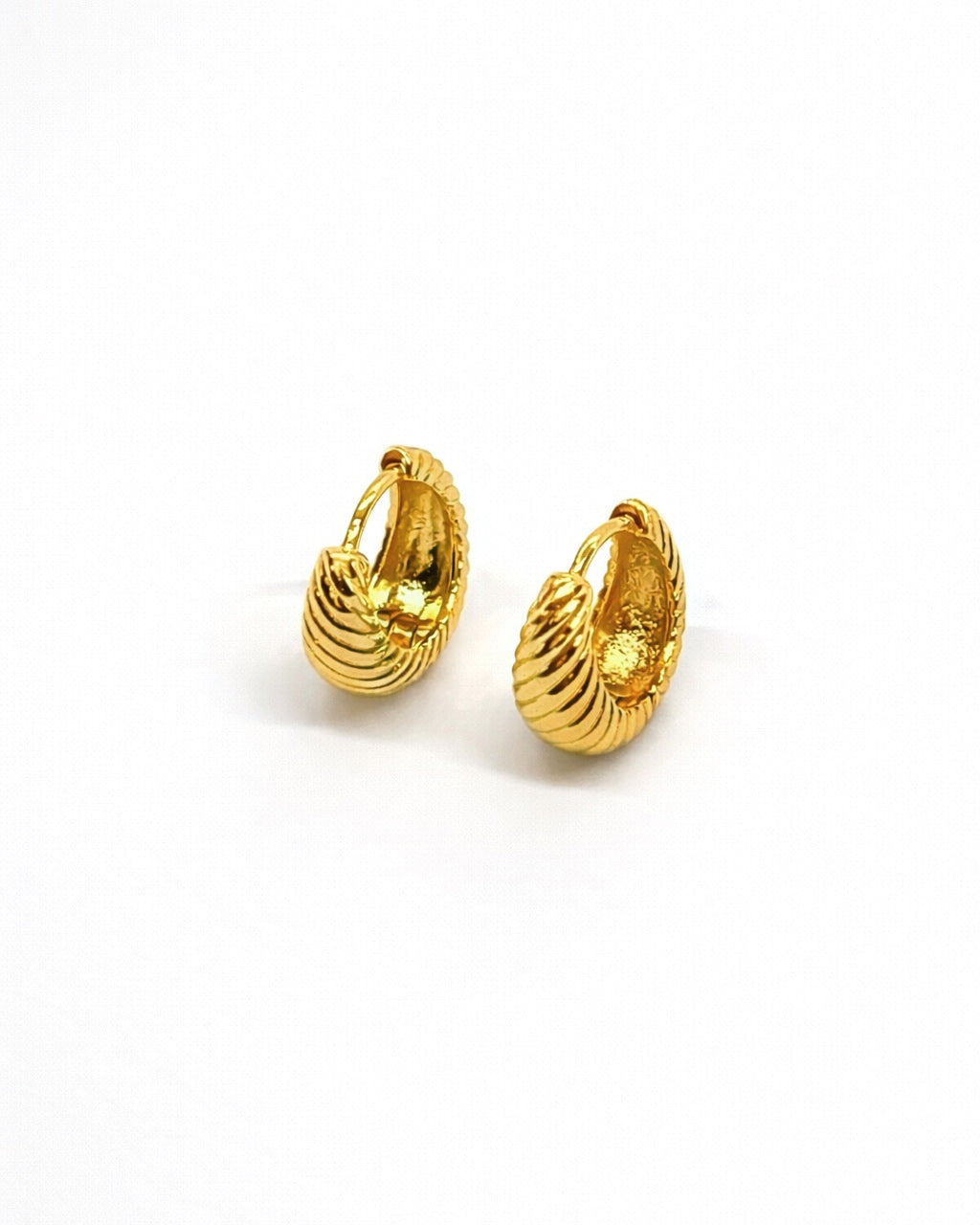 Twisted Shell Huggie Earrings – 14K Gold Tone Hoop Earrings
