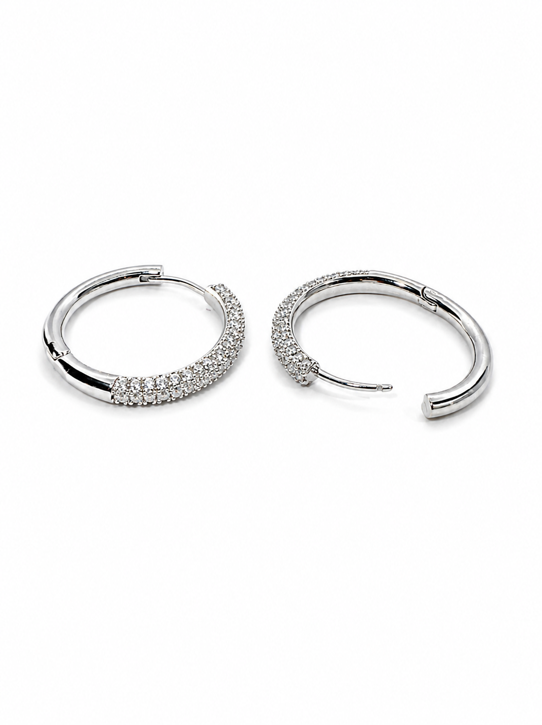 The Pavé Cerchio Hoops in White Gold Tone
