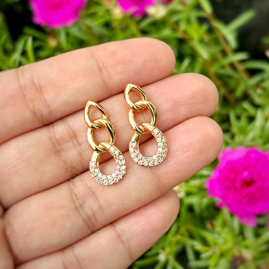 Luxe Golden Link Sparkle Earrings