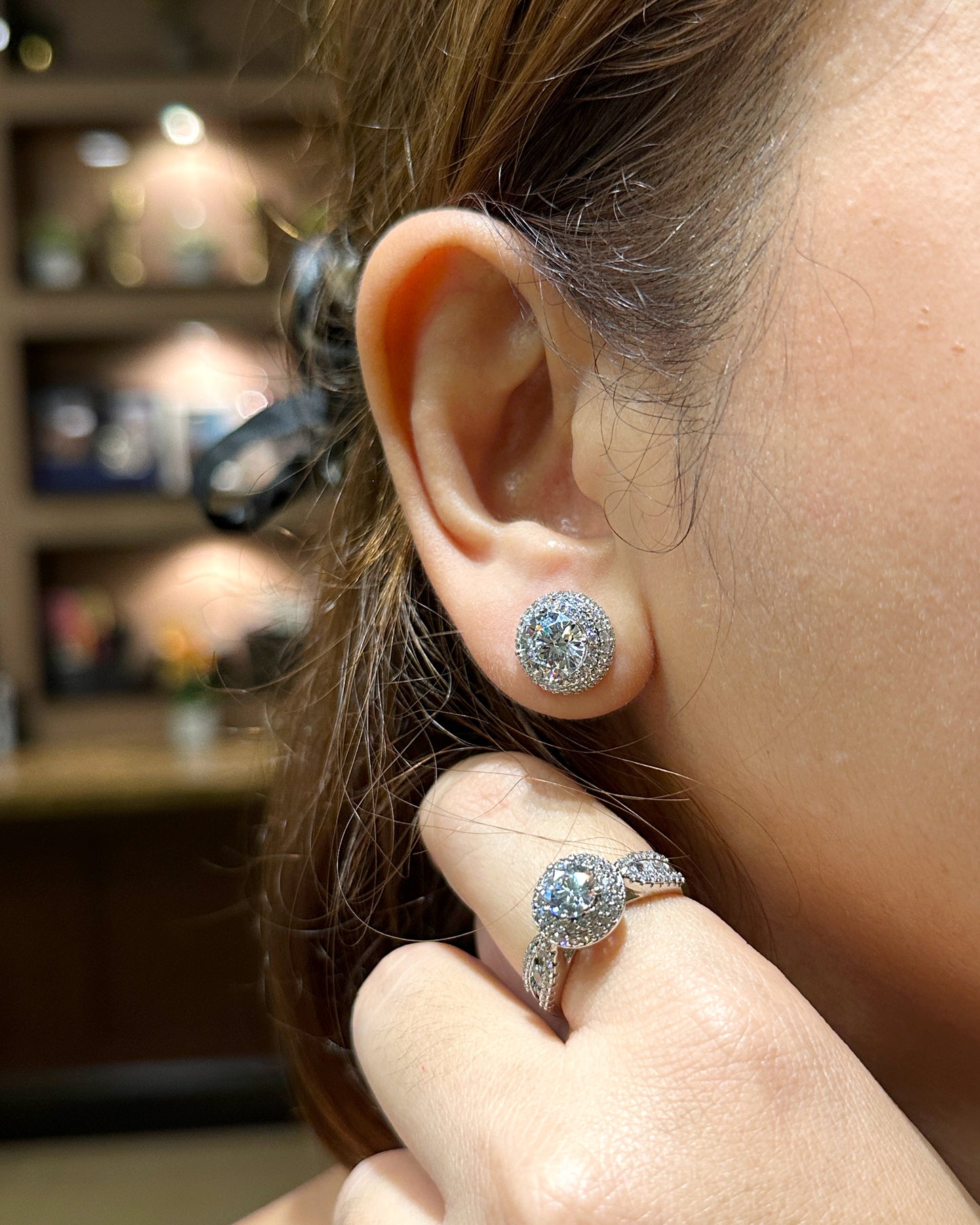 Heritage Pavé Halo Ring & Stud Earrings Set – White Gold Tone