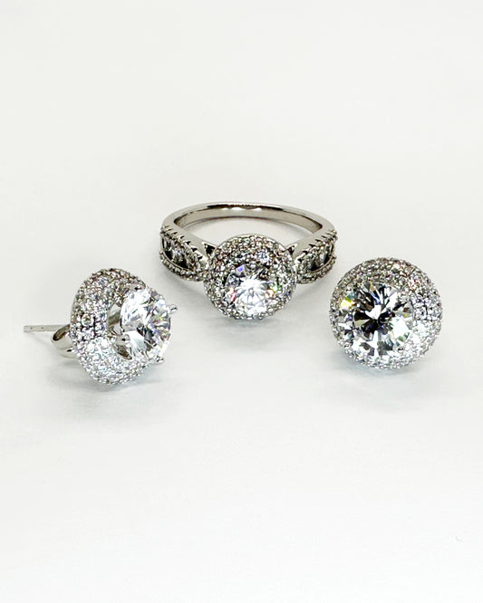 Heritage Pavé Halo Ring & Stud Earrings Set – White Gold Tone