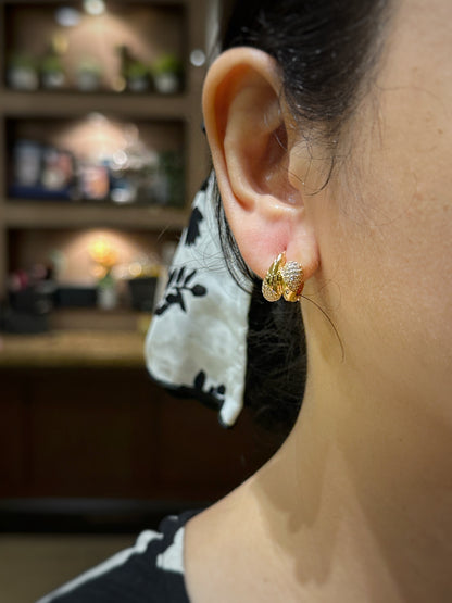 The Serpentina Pavé Huggies