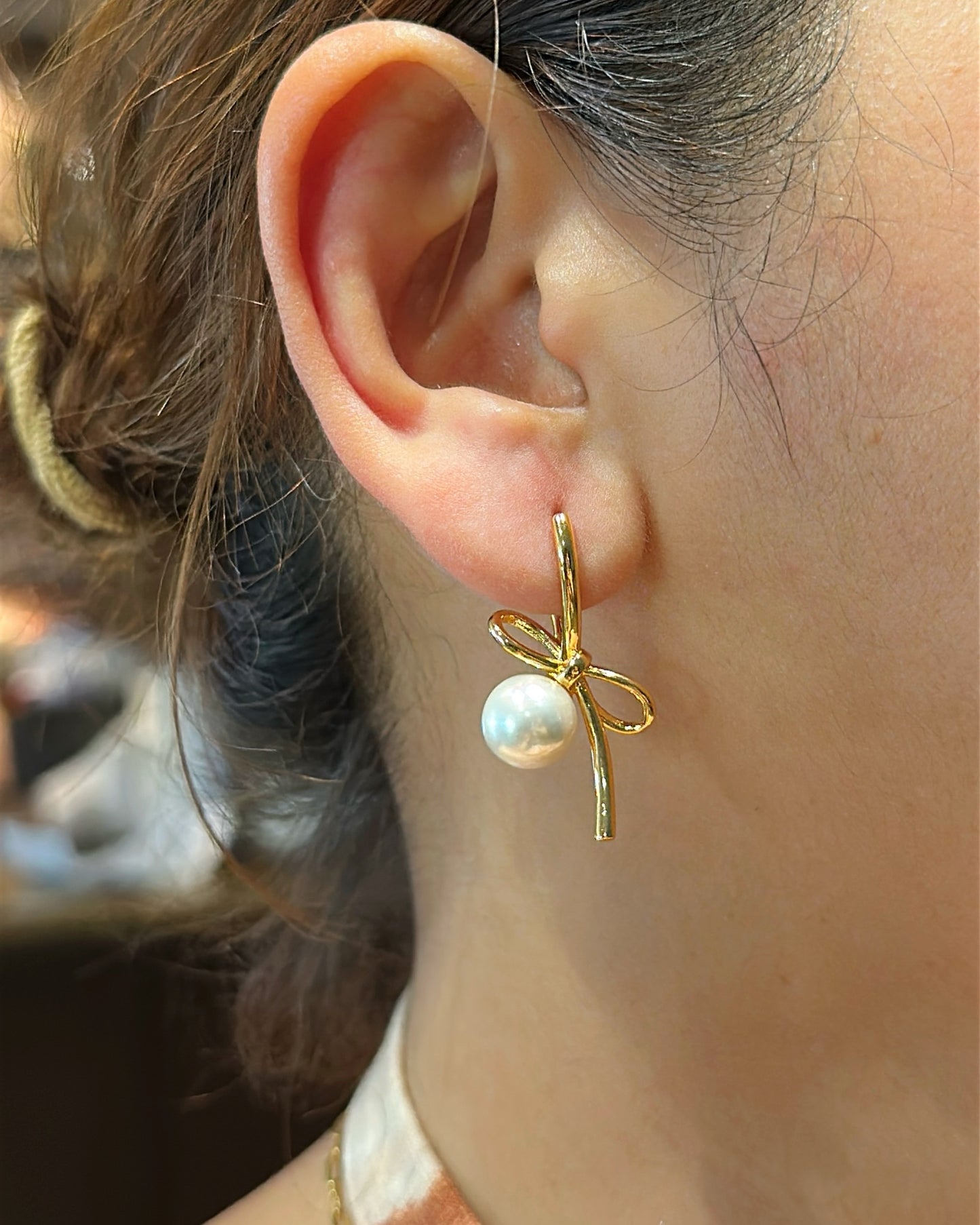 Ribbon Knot Faux Pearl Huggie Hoop Earrings | 18K Gold Tone