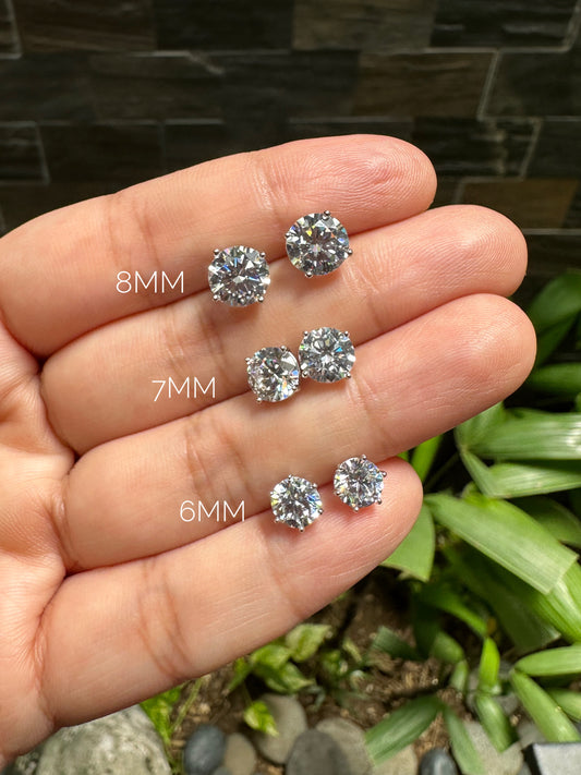 Classic Round Cut Brilliant Zirconia Stud Earrings