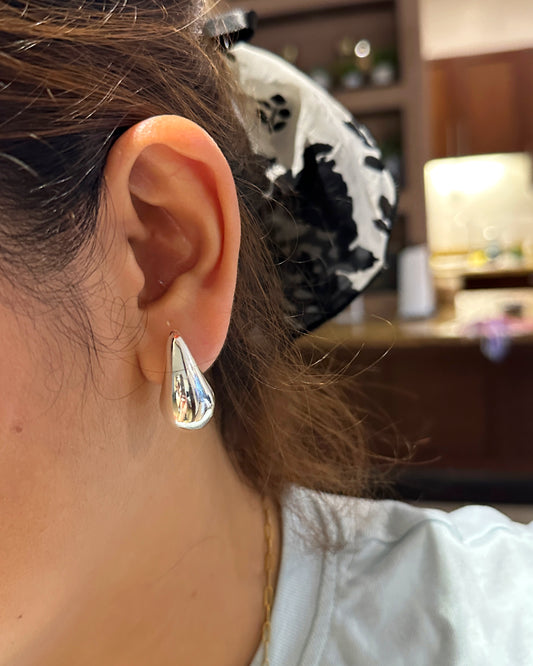 Sleek Melted Teardrop Earrings in 14K White Gold Tone