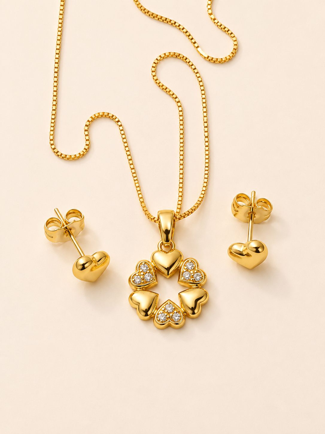 Wreath Heart Zirconia Pendant Necklace & Stud Earrings Set