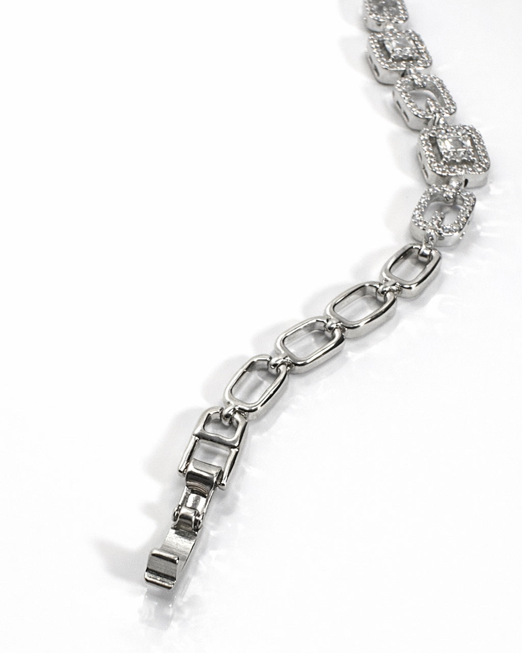 The Prism Link Tennis Bracelet in 14K White Gold Tone