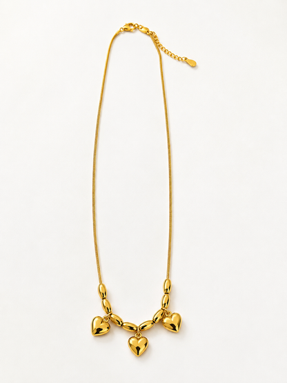 Trinity Heart Pendant Necklace – 3 Hearts