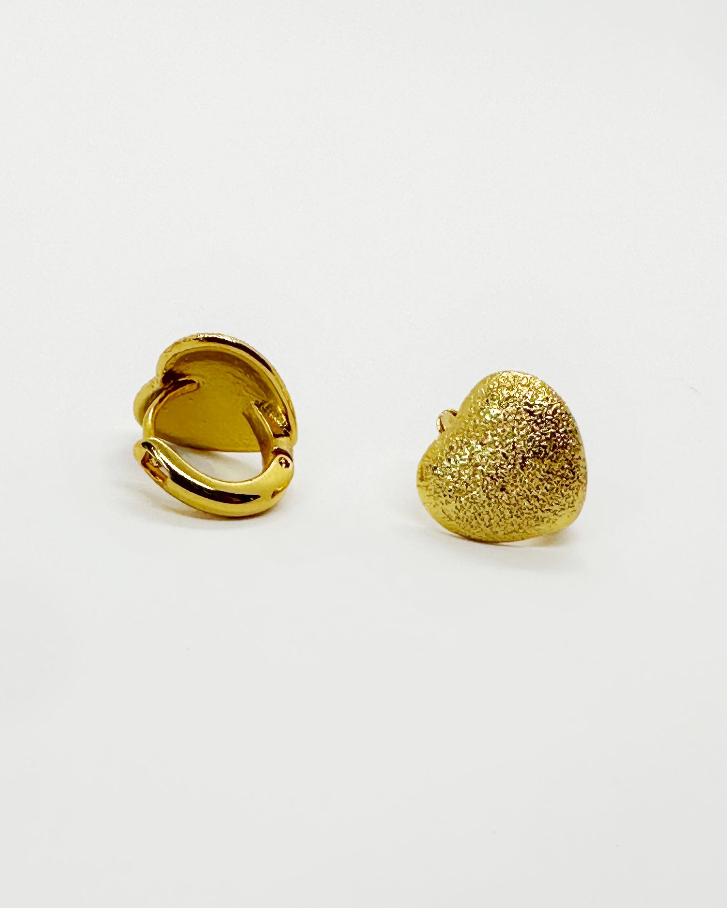 Frosted Heart Huggie Earrings – 18K Gold Dipped