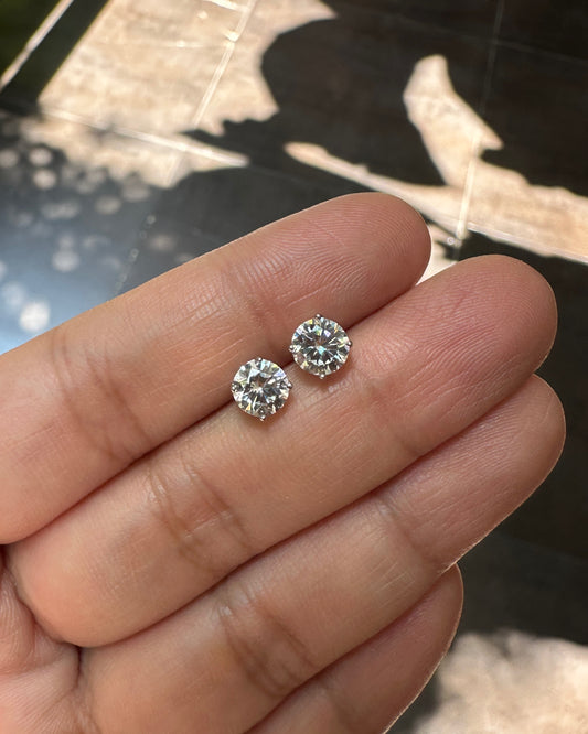 Classic Round Cut Brilliant Zirconia Stud Earrings