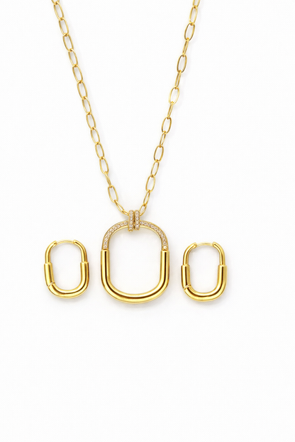 Chunky Oval Link Necklace Set with Zirconia Pendant and Huggie Earrings in Gold Tone