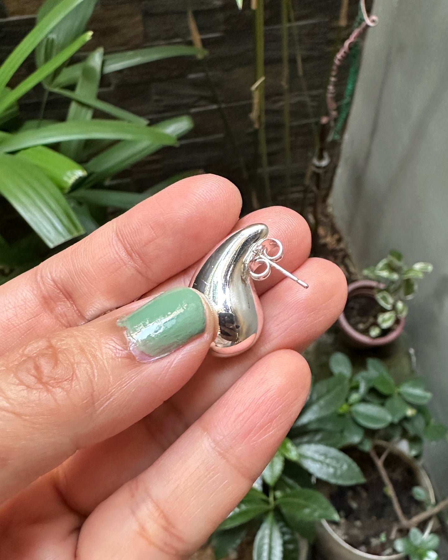 Sleek Melted Teardrop Earrings in 14K White Gold Tone