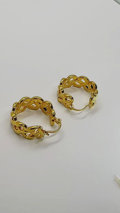 Criss-Cross Basket Hoop Earrings | 18K Gold Tone