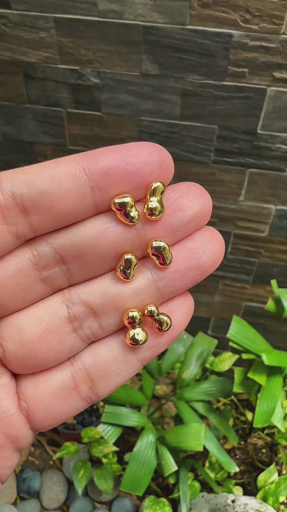 Asymmetric Sculptural Bean Stud Earrings in 18K Gold Coating