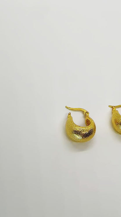 Textured Poodle Huggie Hoop Earrings | 18K Gold Tone