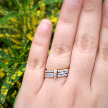 Load image into Gallery viewer, Studs in Layers Jewelry Set
