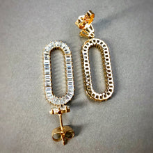 Load image into Gallery viewer, Oval Track Drop Earrings
