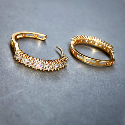 Baguette Cut Set in Gold Tone