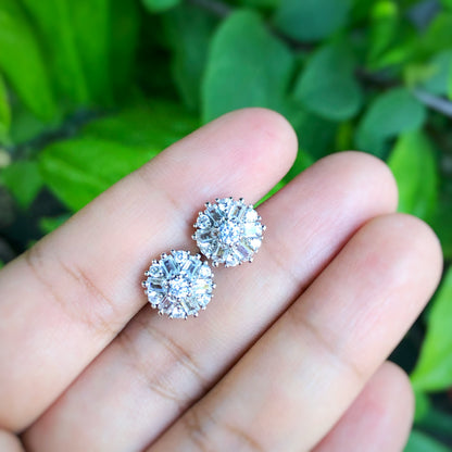 Snowflake stud earrings in 14K whitegold-dipped with zirconia stones
