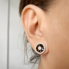 Load image into Gallery viewer, Black &amp; Gold Wheel Stud

